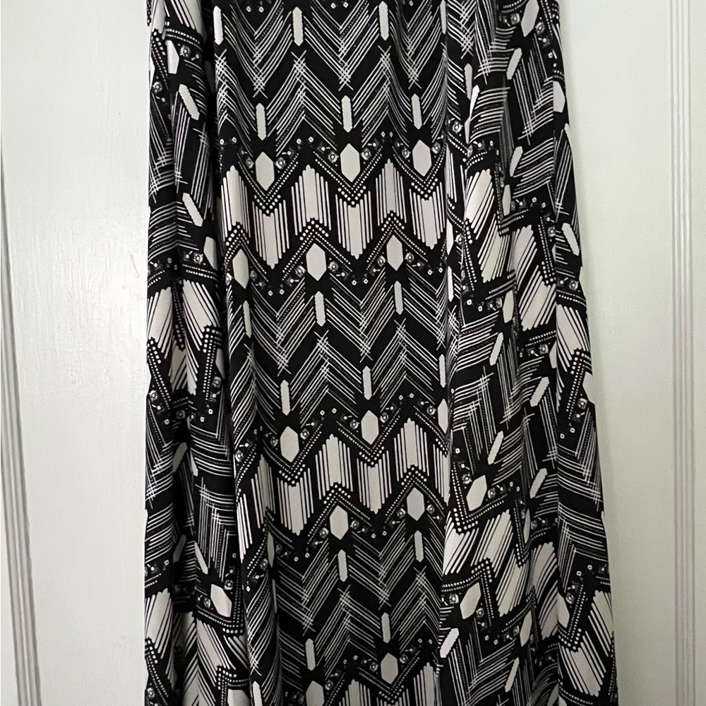 Lularoe Black and White Geometric Patterned Women's Maxi Skirt